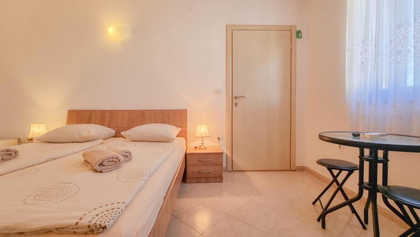 Lucijana Guest House Novigrad Istria Extérieur photo